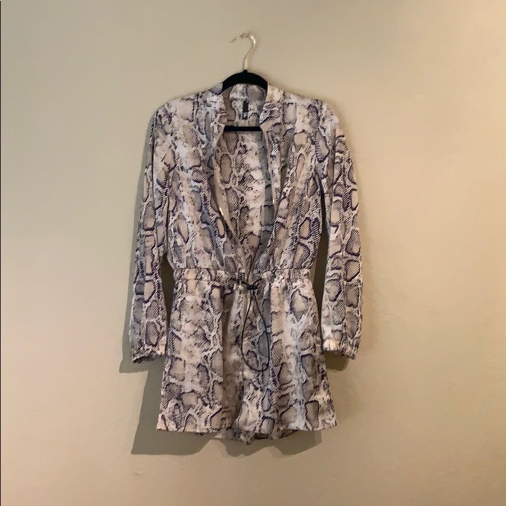 NWOT Snake Print Romper - Picture 5 of 5